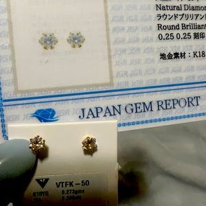 18k solid Gold 0.5 carat natural diamond earrings Japan